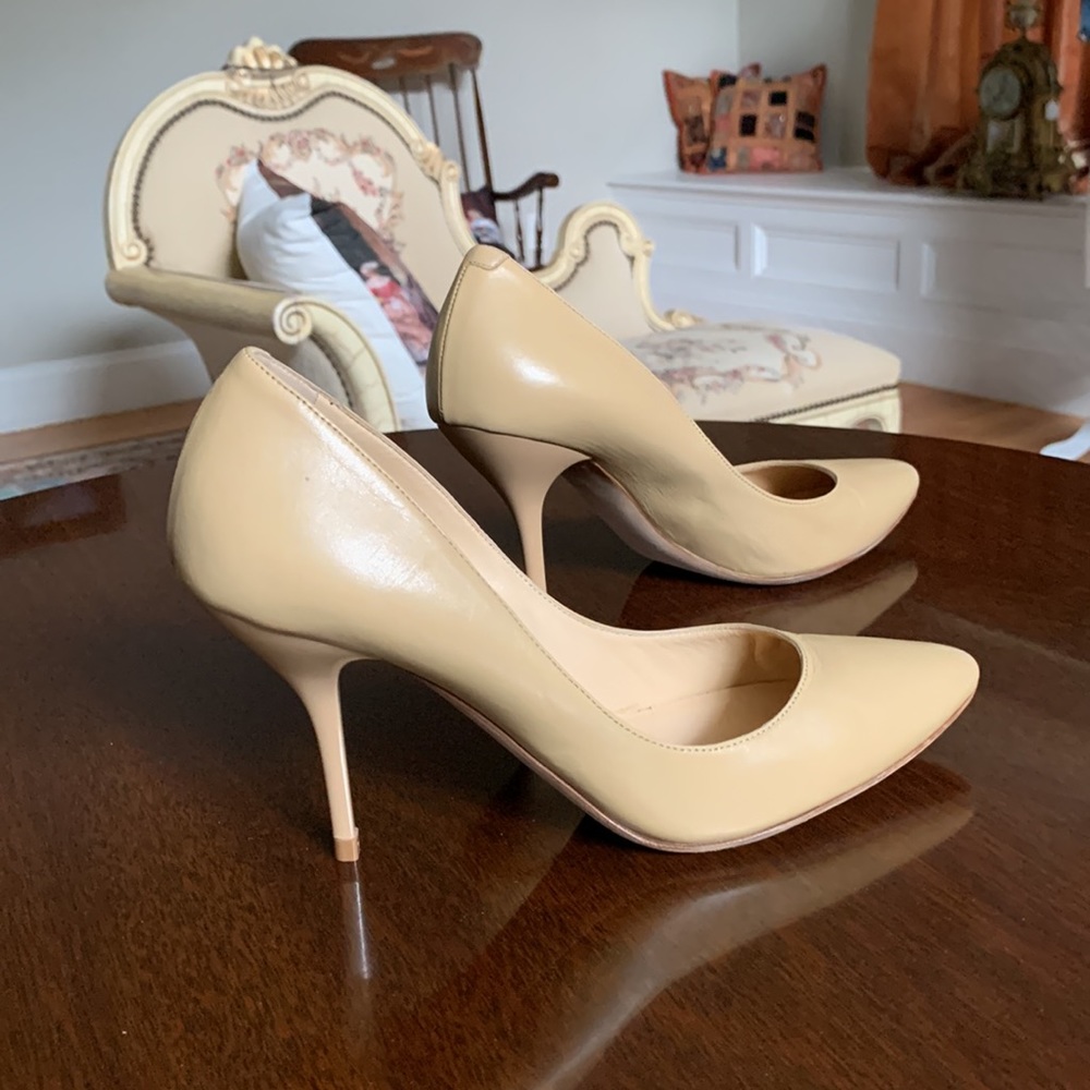 Jimmy Choo nude pumps 38.8 IT